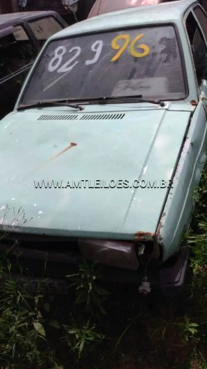 LOTE 096 - SUCATAS: FIAT/UNO MILLE (+), ANO: 1990/1991, PLACA: IEY0828; FORD/ESCORT L (+), ANO: 1989/1989, PLACA: IIR8690; GM/KADETT GL (+), ANO: 1996/1996, PLACA: LXS8576; VW/GOL GL, ANO: 1983/1983, PLACA: IBX3553; VW/GOL CL, ANO: 1993/1993, PLACA: BTI6880; FORD/ESCORT 1.8 L (+), ANO: 1992/1992, PLACA: HUM4650