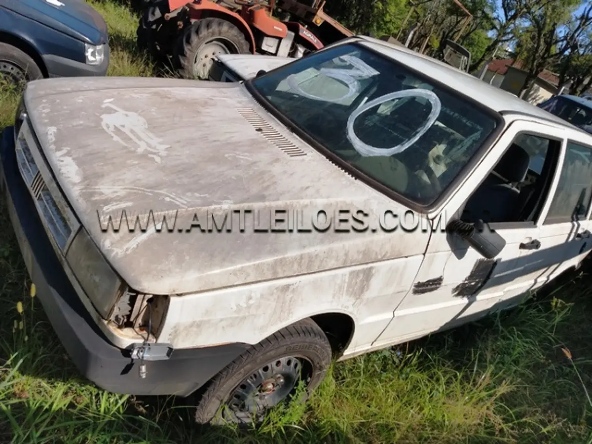 LOTE 030 - MARCA/MODELO: VIATURA TRANSPORTE DE PESSOAL AUTOMÓVEL / FIAT/ UNO MILLE FIRE; MOTOR: FIAT; 
ANO: 1998/1998; CHASSI: 9BD146068W5997826
PLACAS: GMF2253 ; MOTOR: 146A701*5512666*
DPVAT/2019 – Não pago (valor: R$ 16,15)
