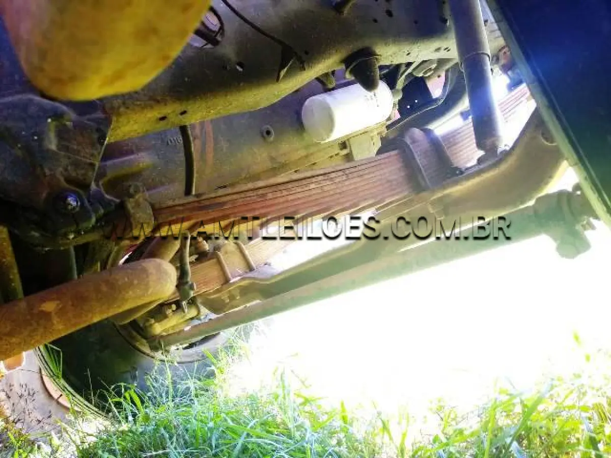 LOTE 016 - MARCA/MODELO: CAMINHÃO FORD/ F14000, 4 x 2
ANO: 1990
CHASSI: 9BFXXXLM5LDB33778                                
MOTOR: nº CL439E902/6