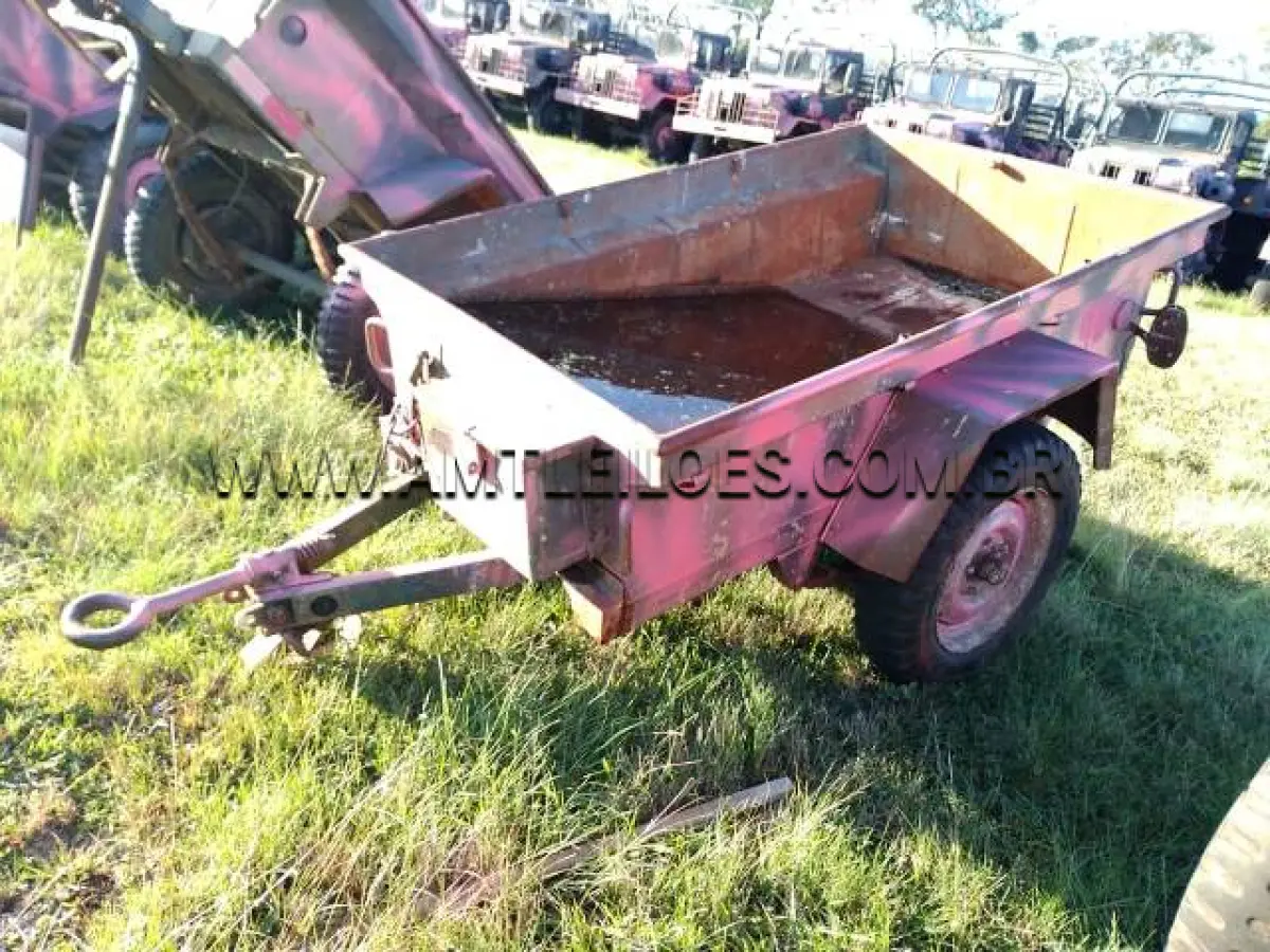 LOTE 030 - REBOQUE / MARCA AGGC, MODELO M-III-A-1, 
¼ Ton, 2 Rodas ; ANO: 1985 ; CHASSI: 40138600088