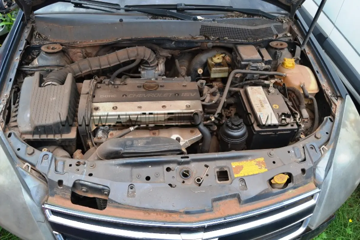 LOTE 005 - SUCATA - GM/VECTRA 2.0 GLS, Placa: IHZ496, UF:  ARGENTINA, Cor: Azul, Chassi: 9BGAL4840AB209125.