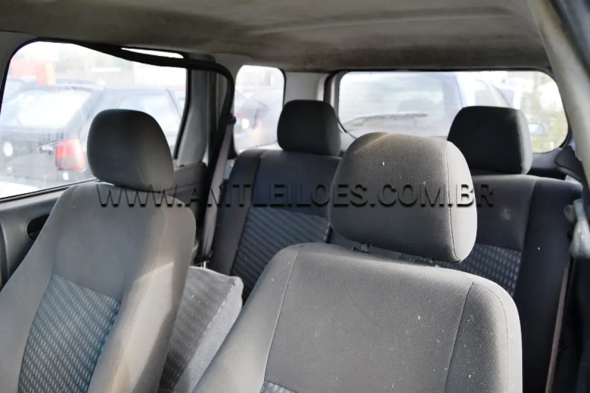 LOTE 003 - FORD/ECOSPORT, Placa: ILG6914, UF: RS; Ano/Mod: 2003; Cor: Prata, RENAVAM: 807184888; Chassi: 9BFZE10C348517962; Motor: CPJA48517962.