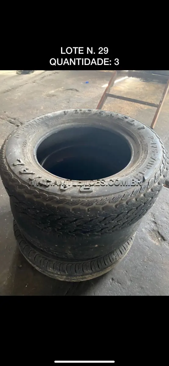 LOTE 029 - 03 PNEUS 175/70 R13
