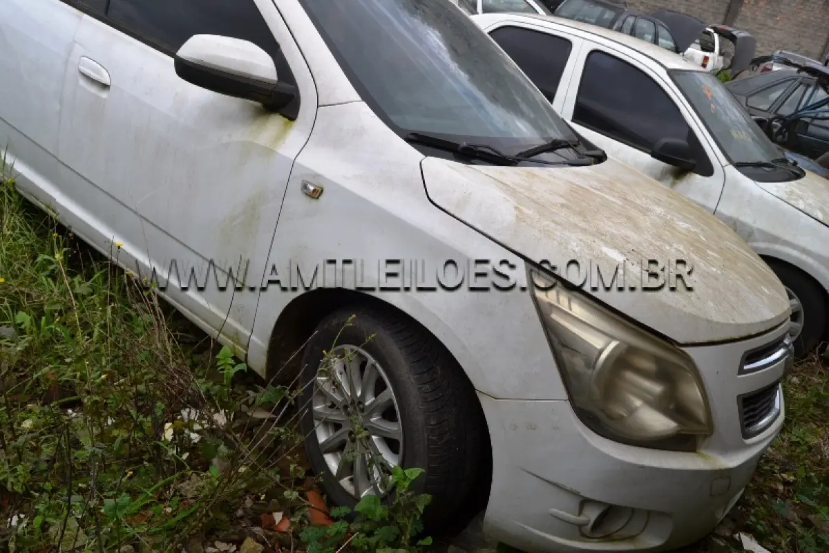 LOTE 002 - CHEVROLET/COBALT 1.4 LTZ, Placa: PGA7A66, UF: RS; Ano/Mod: 2012; Cor: Branca, RENAVAM: 470644079; Chassi: 9BGJC69X0CB315252; Motor: BK1034551.