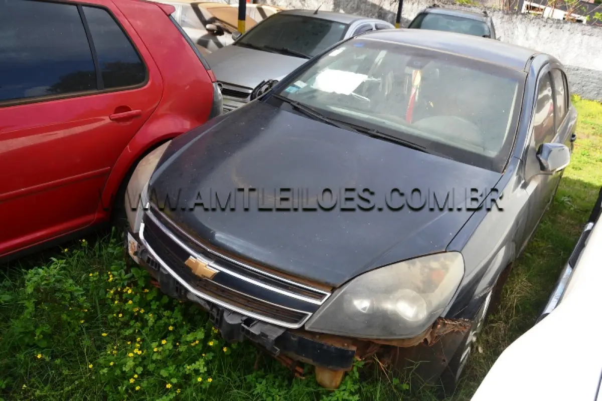 LOTE 005 - SUCATA - GM/VECTRA 2.0 GLS, Placa: IHZ496, UF:  ARGENTINA, Cor: Azul, Chassi: 9BGAL4840AB209125.
