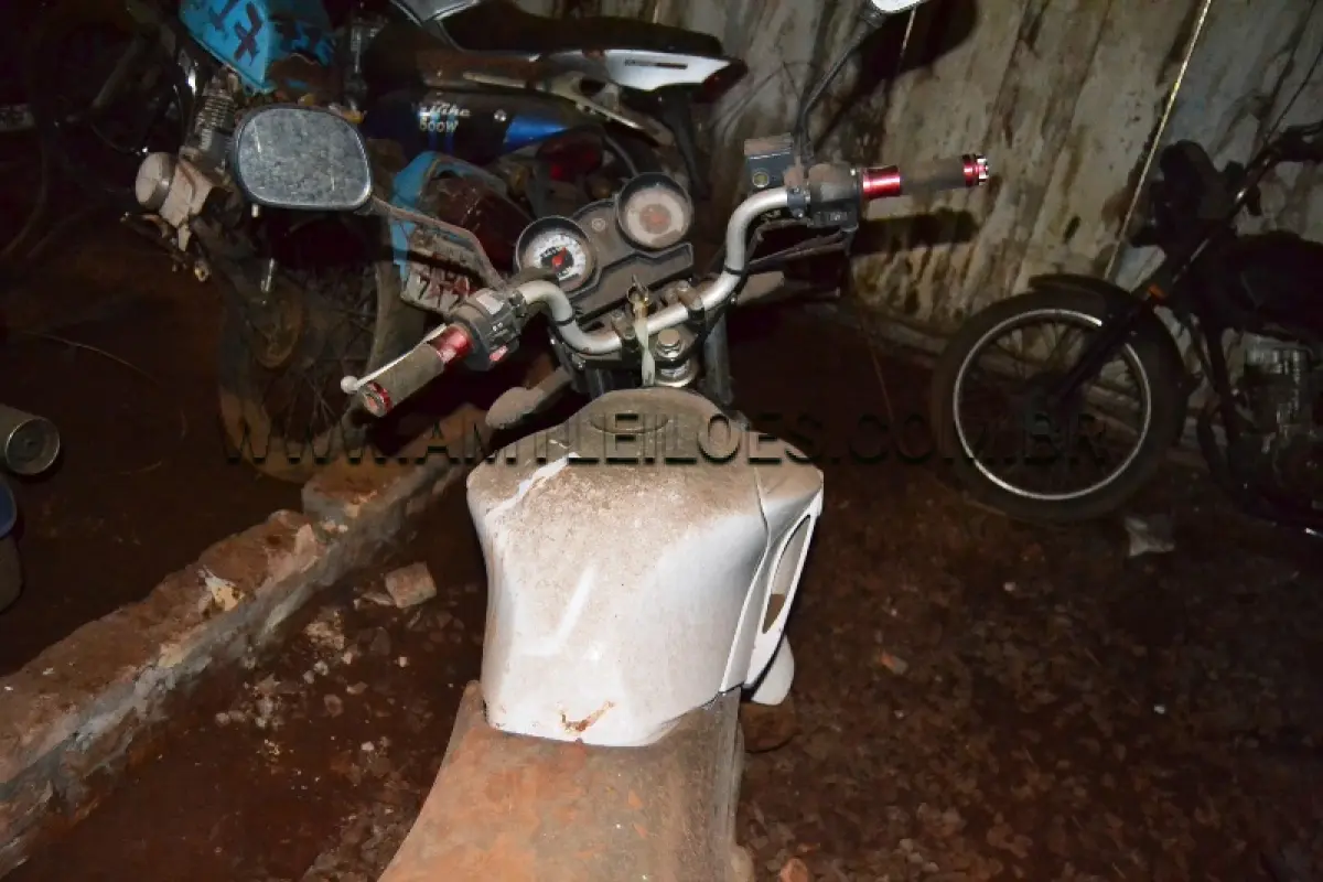 LOTE 009 - YAMAHA/YBR125 FACTOR ED, Placa: IUF5844, UF: RS; Ano/Mod: 2013; Cor: Branca, RENAVAM: 531900703; Chassi: 9C6KE1940E0000914; Motor: E3L4E-000917.