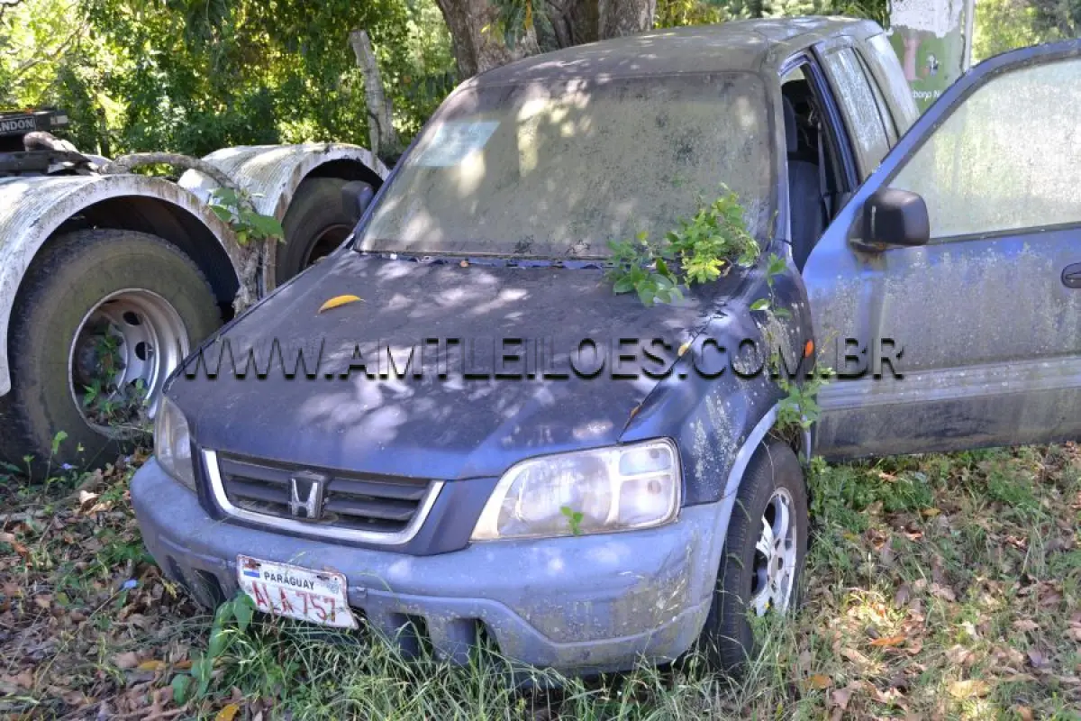 LOTE 018 - SUCATA - AUTOMÓVEL, HONDA / CR-V 2.4 EXL AT, Placa: ALA-757, UF: PARAGUAY; Ano/Mod.: 1998; Cor: Azul, Chassi: JHLRD1840WC219487.
