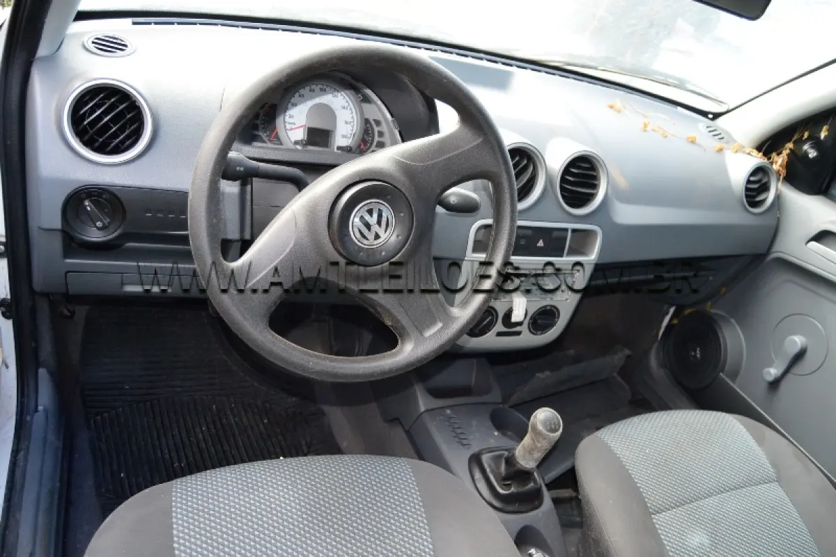 LOTE 007 - VW/GOL 1.0 GIV, Placa: IRN2756, UF: RS; Ano/Mod: 2010; Cor: Branca, RENAVAM: 274710773; Chassi: 9BWAA05W9BP071874; Motor: CCP246902.