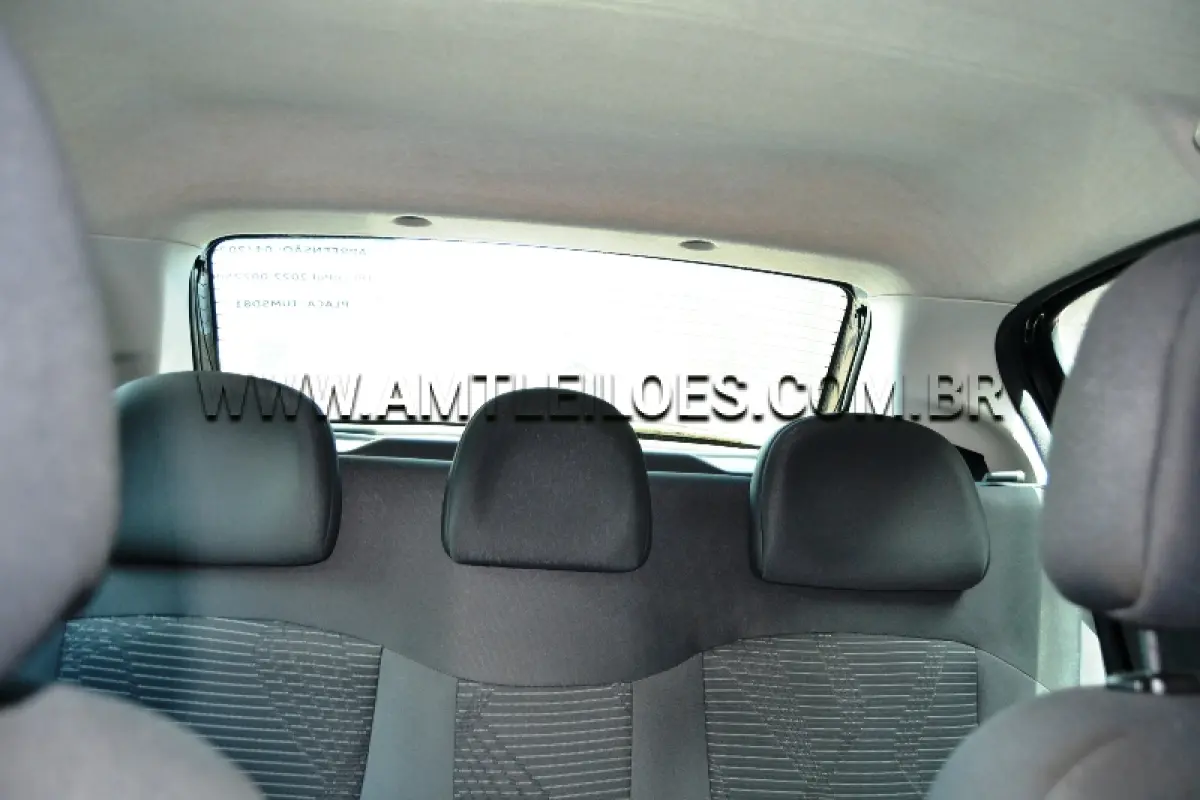 LOTE 021 - Espécie: PASSAGEIRO / Marca: I / Modelo: FIAT PALIO ATTRACT 1.4 / Placa: IUM5D81 / Ano fabricação: 2013 / Ano modelo: 2013 / Cor: PRETA / Chassi: 8AP196272D4027436 / Motor: 327A0111320269 / Renavam: 548088268