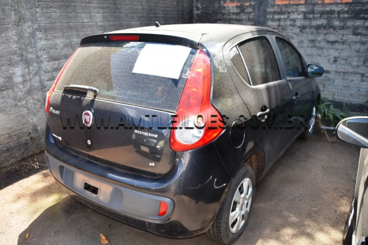 LOTE 021 - Espécie: PASSAGEIRO / Marca: I / Modelo: FIAT PALIO ATTRACT 1.4 / Placa: IUM5D81 / Ano fabricação: 2013 / Ano modelo: 2013 / Cor: PRETA / Chassi: 8AP196272D4027436 / Motor: 327A0111320269 / Renavam: 548088268