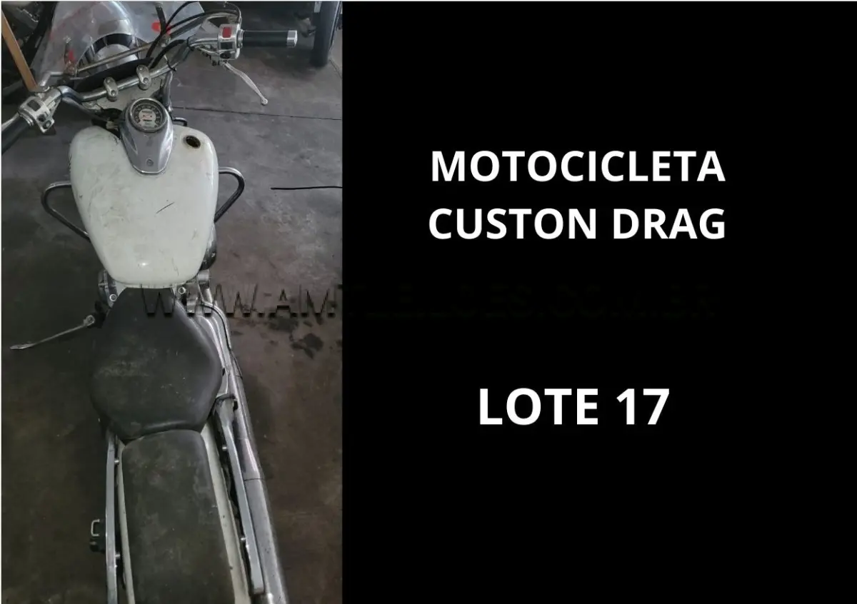 LOTE 017 - MARCA/MODELO: VIATURA MOTOCICLETA POLICIAL YAMAHA / CUSTON DRAG STAR 650CC 01PSG 2X1, ANO: 2006.