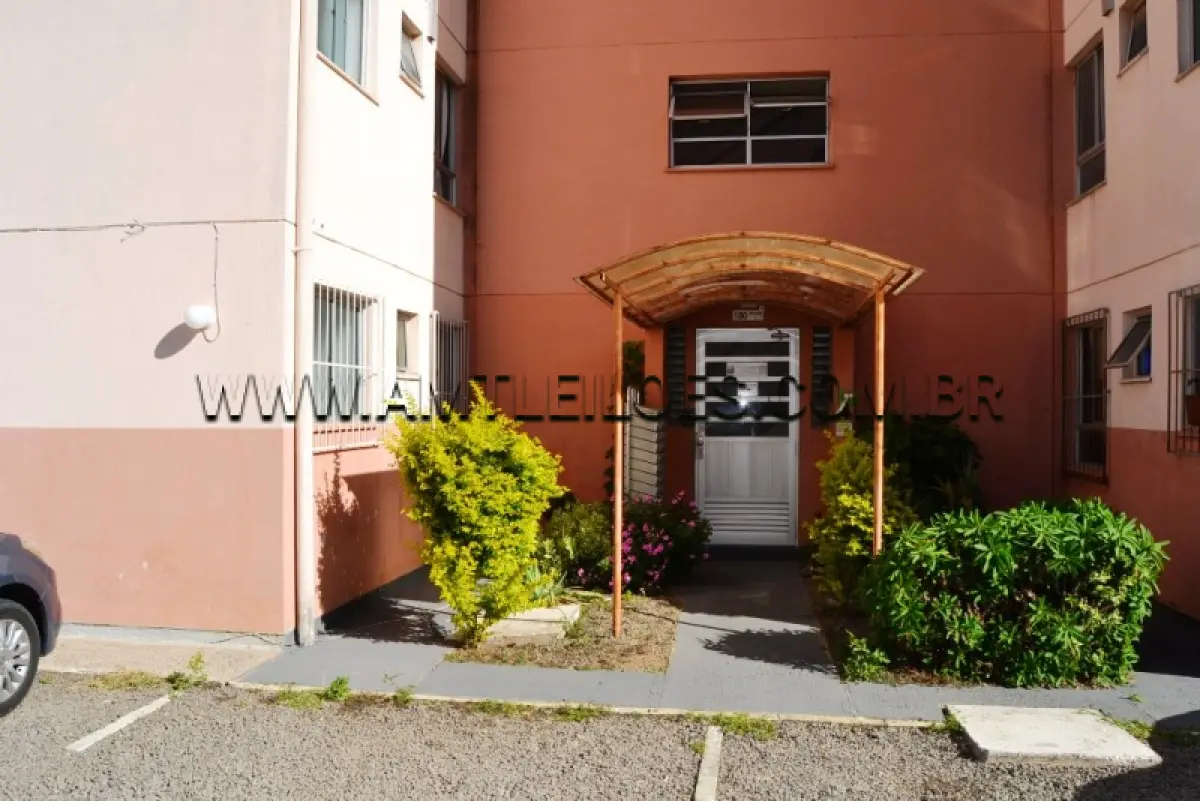 LOTE 001 - Um apartamento urbano, com área de 42,19m², na Rua Jose Barcelos Garcia, nº 100, apto 307, Bloco C, bairro Rubem Berta, Porto Alegre/RS. CRI da 6° zona - Matrícula 36.399