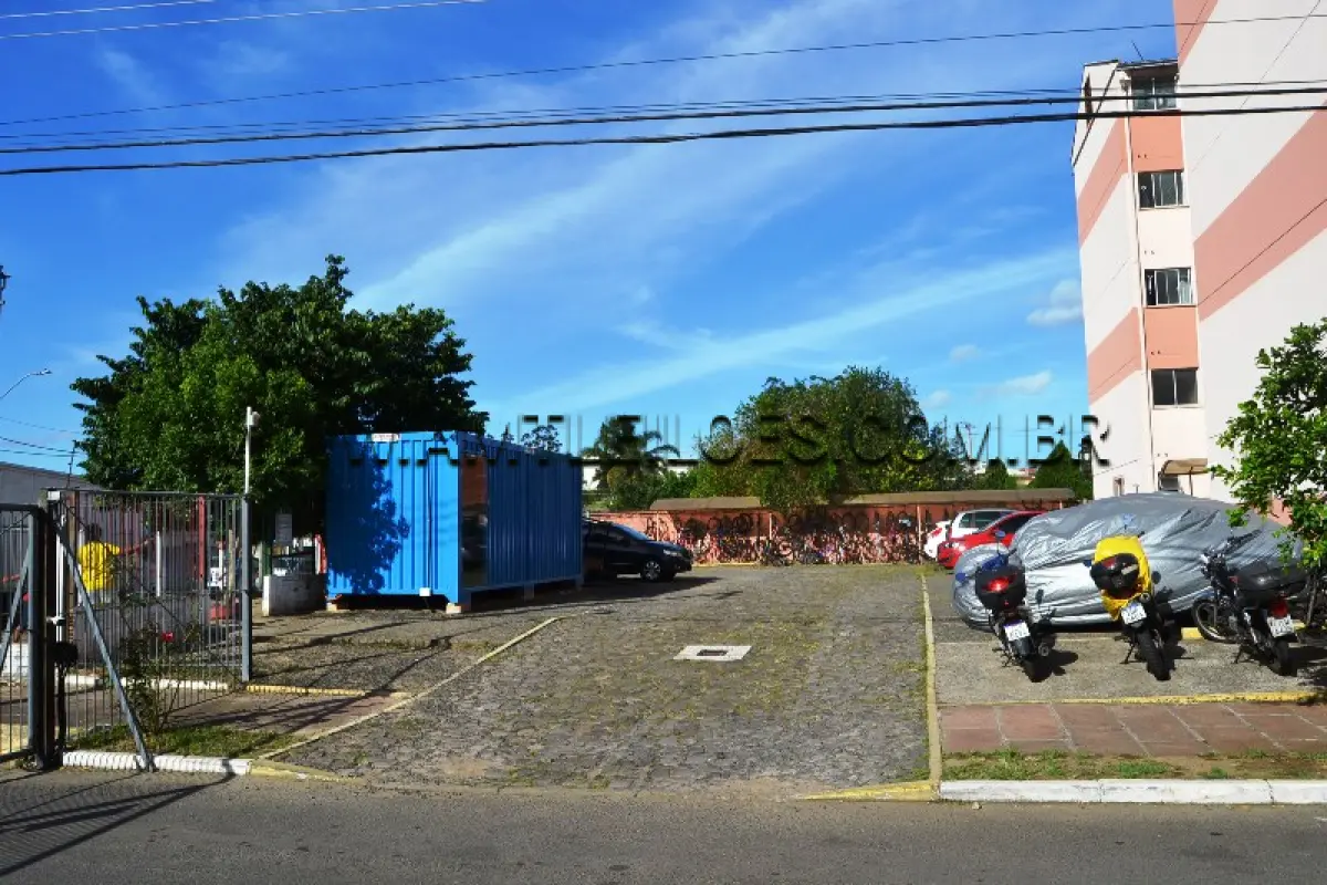 LOTE 001 - Um apartamento urbano, com área de 42,19m², na Rua Jose Barcelos Garcia, nº 100, apto 307, Bloco C, bairro Rubem Berta, Porto Alegre/RS. CRI da 6° zona - Matrícula 36.399