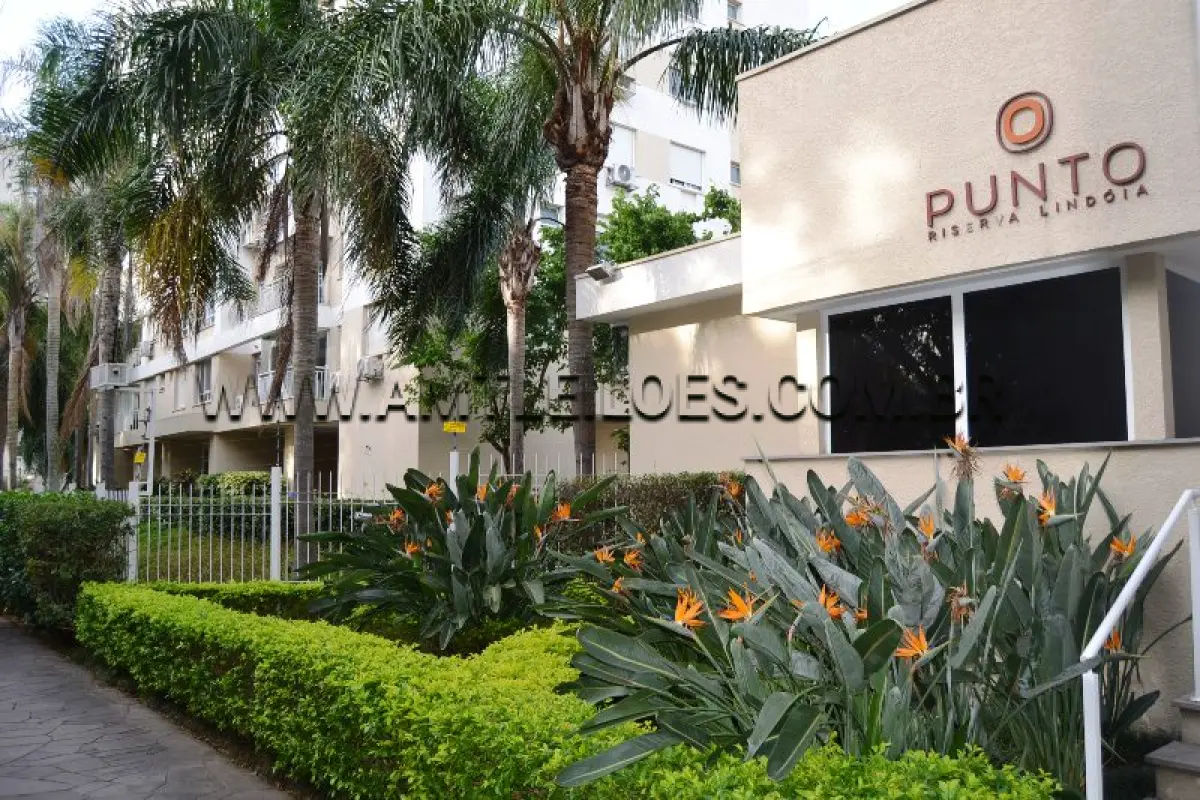 LOTE 002 - Um Apartamento Urbano, com área de 83,85m², na Rua Mauro Guedes de Oliveira, nº 131, Ap 1202 Torre A, Box 143 e 144, ambos com 10,58m², bairro Jardim Lindóia, Condomínio Punto Riserva, Lindóia, Porto Alegre/RS,  CRI 4ª Zona sob matrícula 158.297, 158.487 e 158.488.