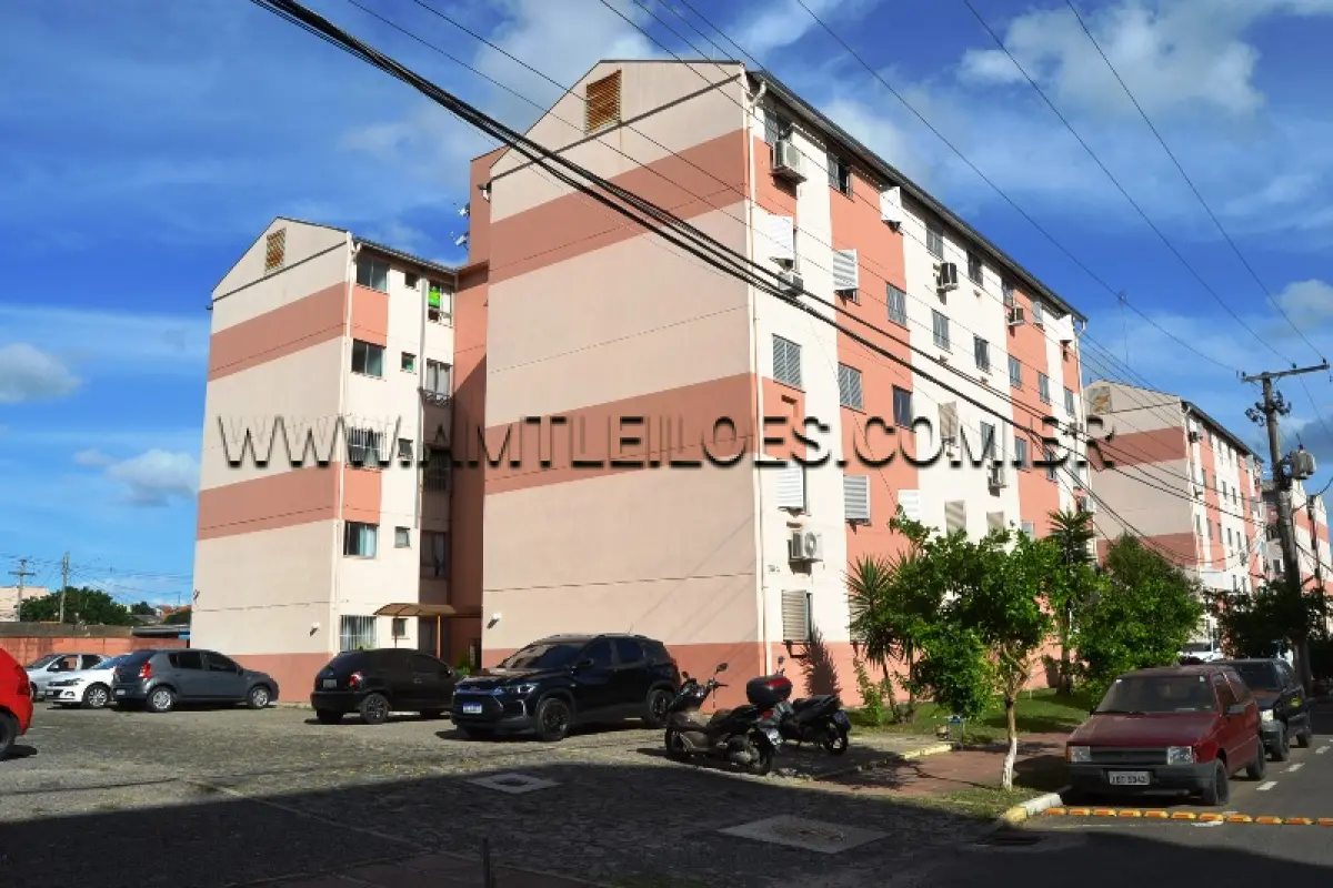 LOTE 001 - Um apartamento urbano, com área de 42,19m², na Rua Jose Barcelos Garcia, nº 100, apto 307, Bloco C, bairro Rubem Berta, Porto Alegre/RS. CRI da 6° zona - Matrícula 36.399