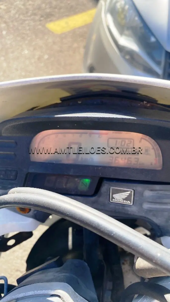 LOTE 021 - HONDA/XRE 300, ANO/MODELO: 2014/2014,
