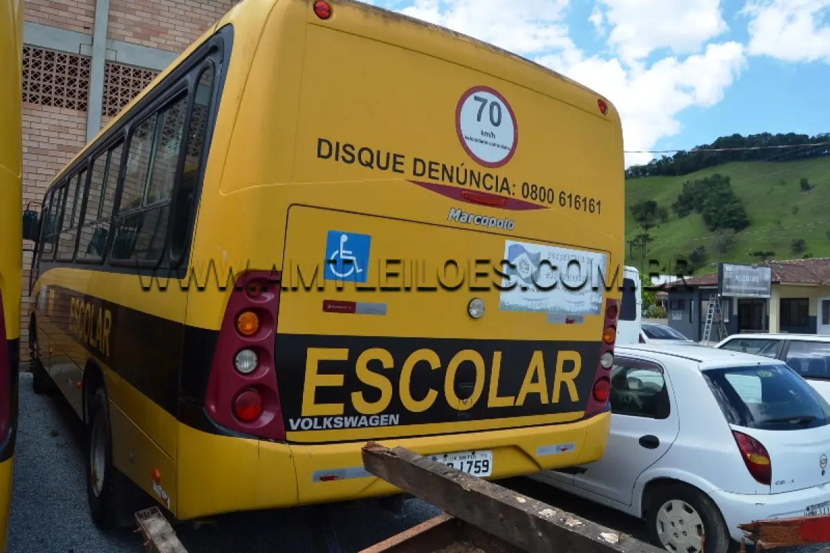 LOTE 002 - MARCA/MODELO: ÔNIBUS ESCOLAR VW/ 15.190 - Ano/modelo:  2011/2012