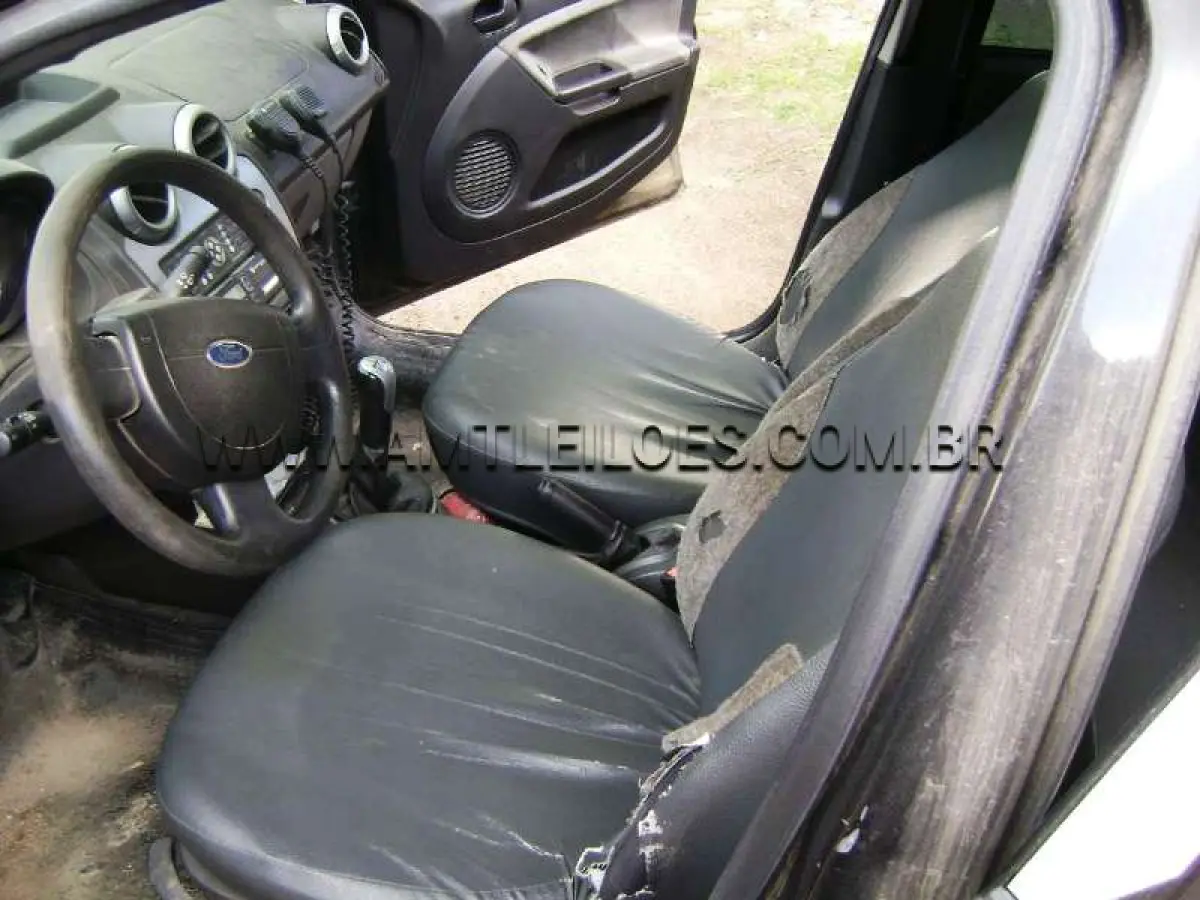 LOTE 003 - FORD/FIESTA SEDAN 1.6 FLEX, ANO/MODELO: 2008/2009