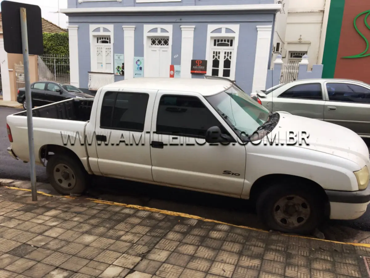 LOTE 001 - GM/S10 2.8 D 4X4, ANO/MODELO: 2002/2003