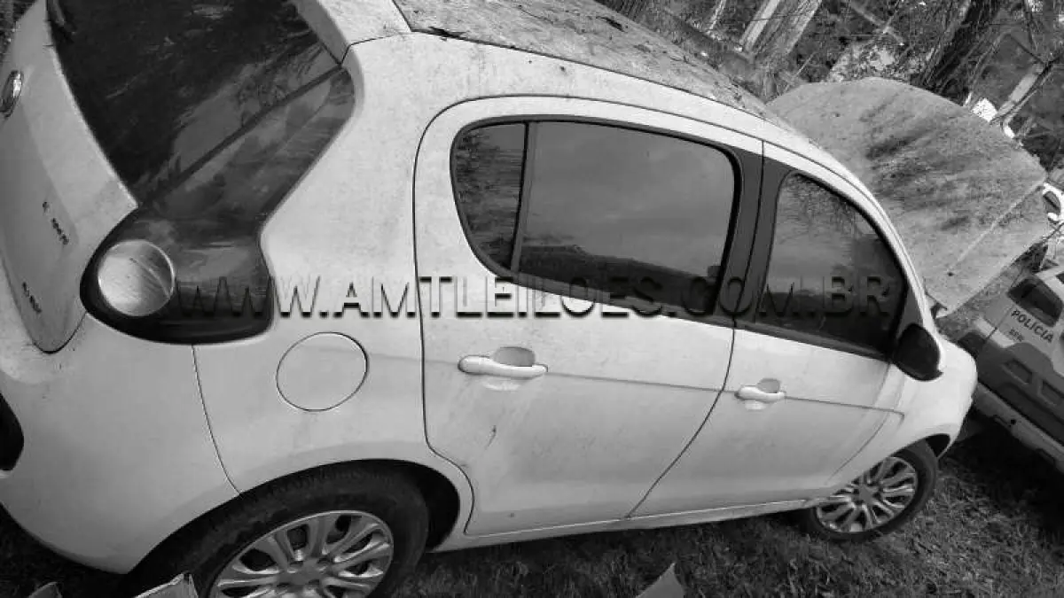 LOTE 017 - FIAT/PALIO ESSENCE 1.6, ANO/MODELO: 2014/2015