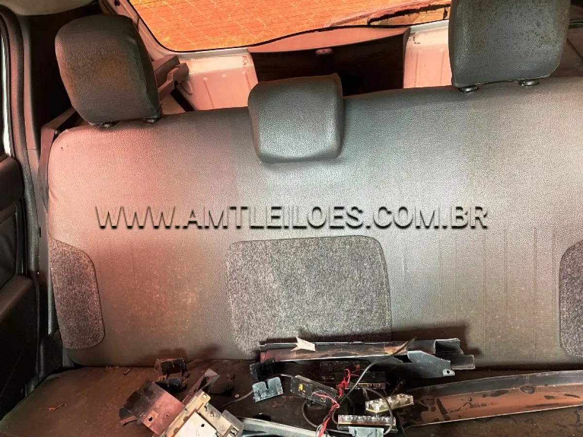 LOTE 014 - RENAULT/SANDERO EXP 16HP, ANO/MODELO: 2013/2013