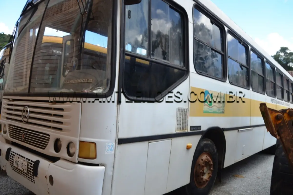 LOTE 001 - MARCA/MODELO: ONIBUS MB / 1721 - Ano/Modelo: 1998