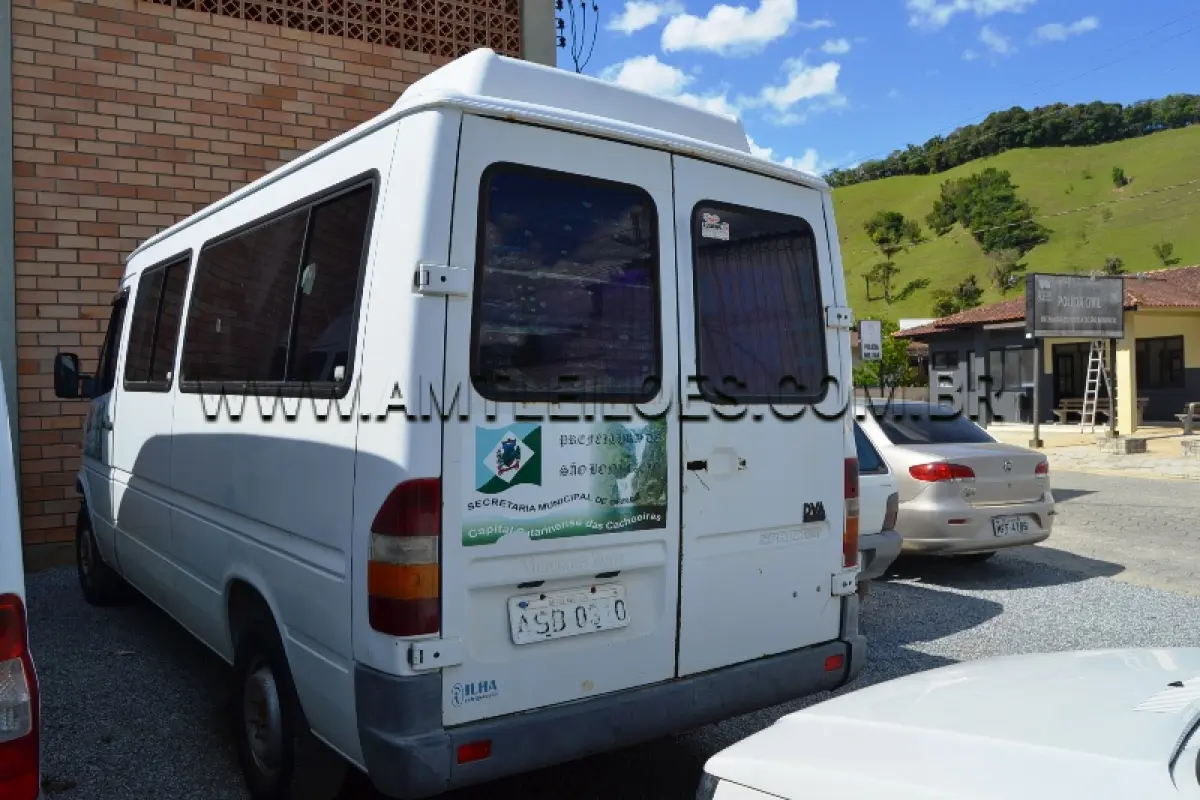 LOTE 019 - MARCA/MODELO: VAN SPRINTER/ MB-310 - Ano: 1998