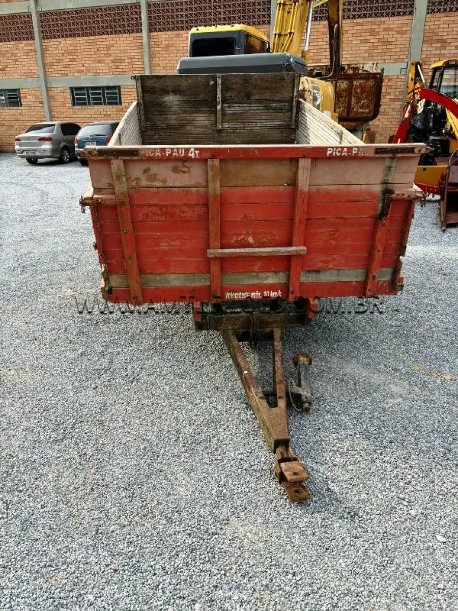 LOTE 014 - MARCA/MODELO:  CARRETA BASCULANTE 6-960 3TIE BASE S/S/C COM PNEU