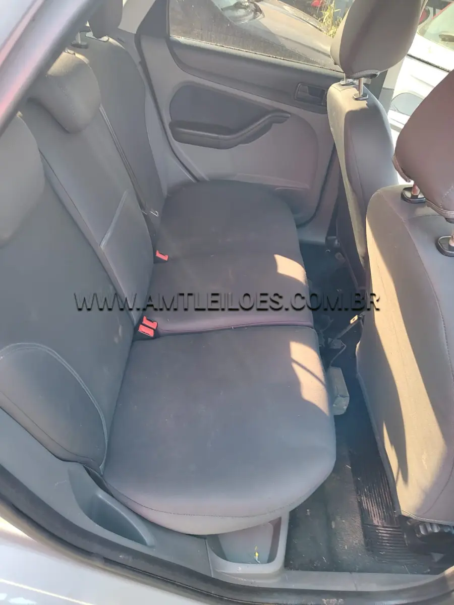 LOTE 007 - I/FORD FOCUS 2L FC FLEX, ANO/MODELO: 2010/2011