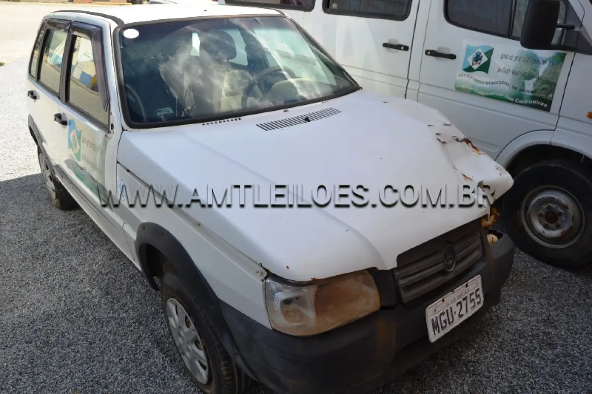 LOTE 005 - MARCA/MODELO:  FIAT/ UNO MILLE WAY Ano/modelo: 2009/2010.