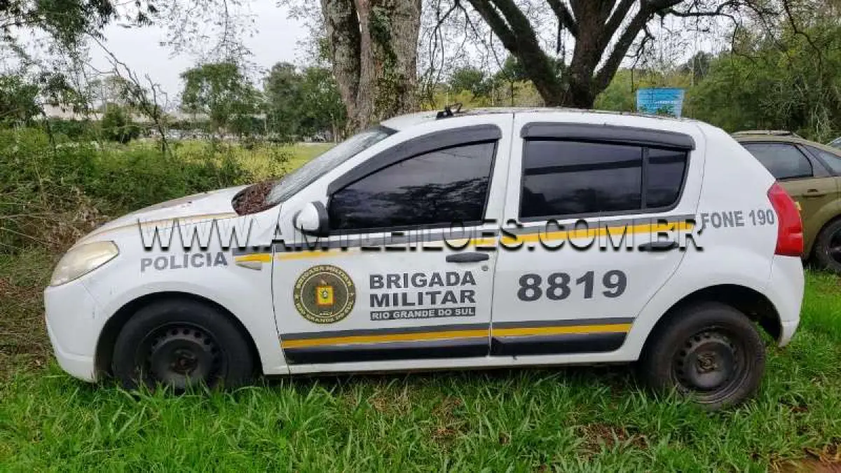LOTE 013 - RENAULT/SANDERO EXP 16HP, ANO/MODELO: 2013/2013