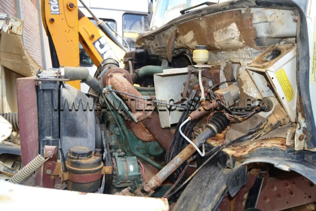 LOTE 007 - MARCA/MODELO: CAMINHÃO BASCULANTE  /  MB1618 -  Ano: 1993