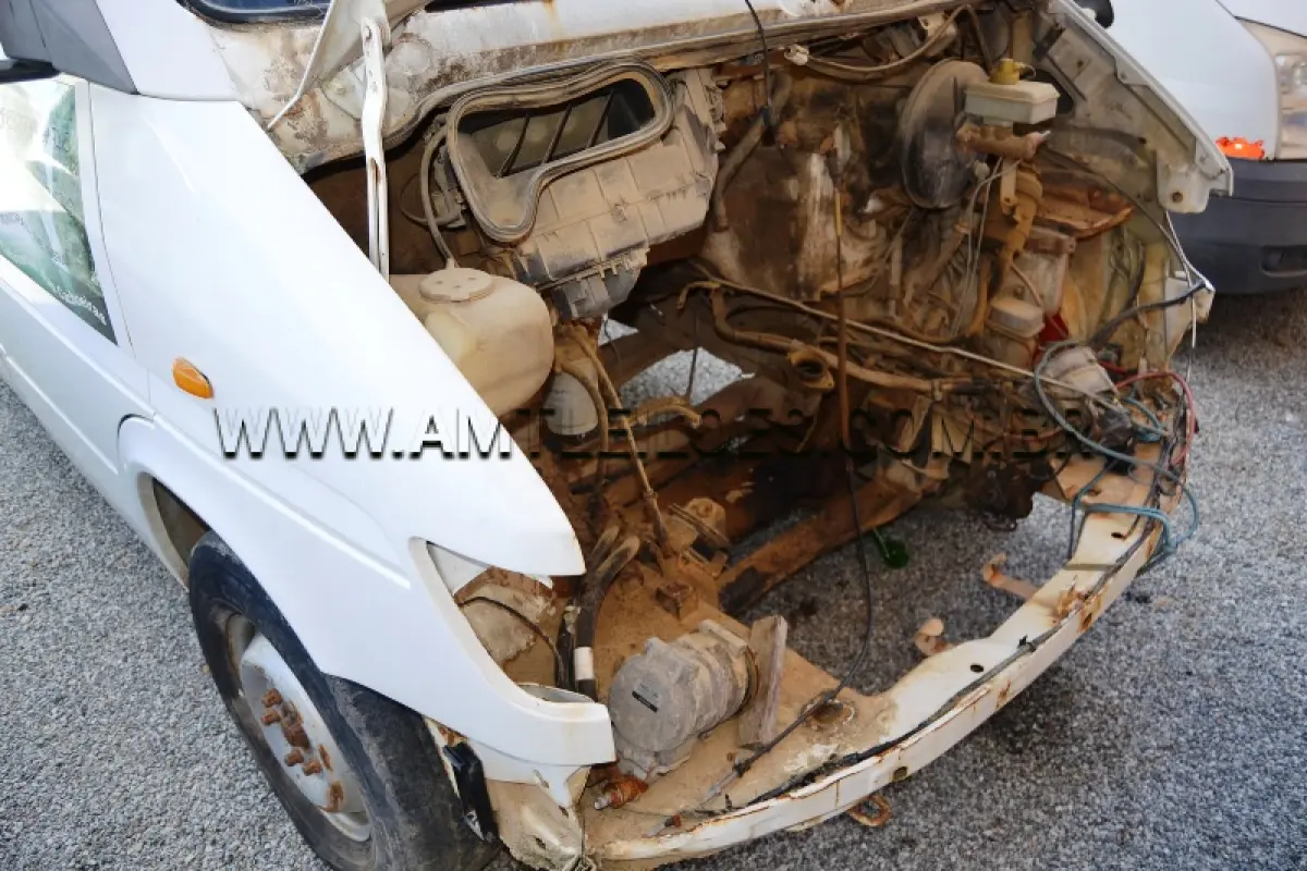 LOTE 019 - MARCA/MODELO: VAN SPRINTER/ MB-310 - Ano: 1998