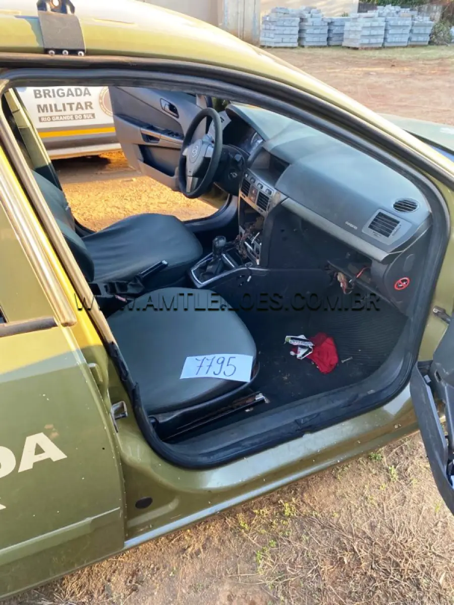 LOTE 025 - GM/VECTRA SD EXPRESSION, ANO/MODELO: 2010/2011