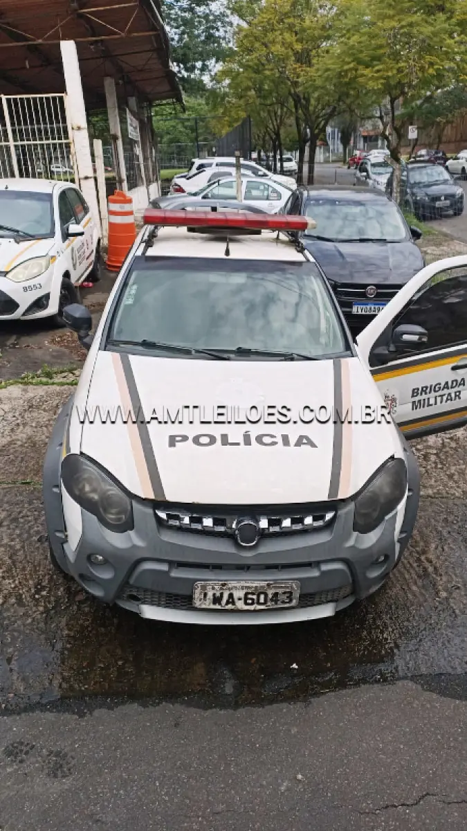 LOTE 114 - FIAT/WEEKEND ADVENTURE, ANO/MODELO: 2014/2015