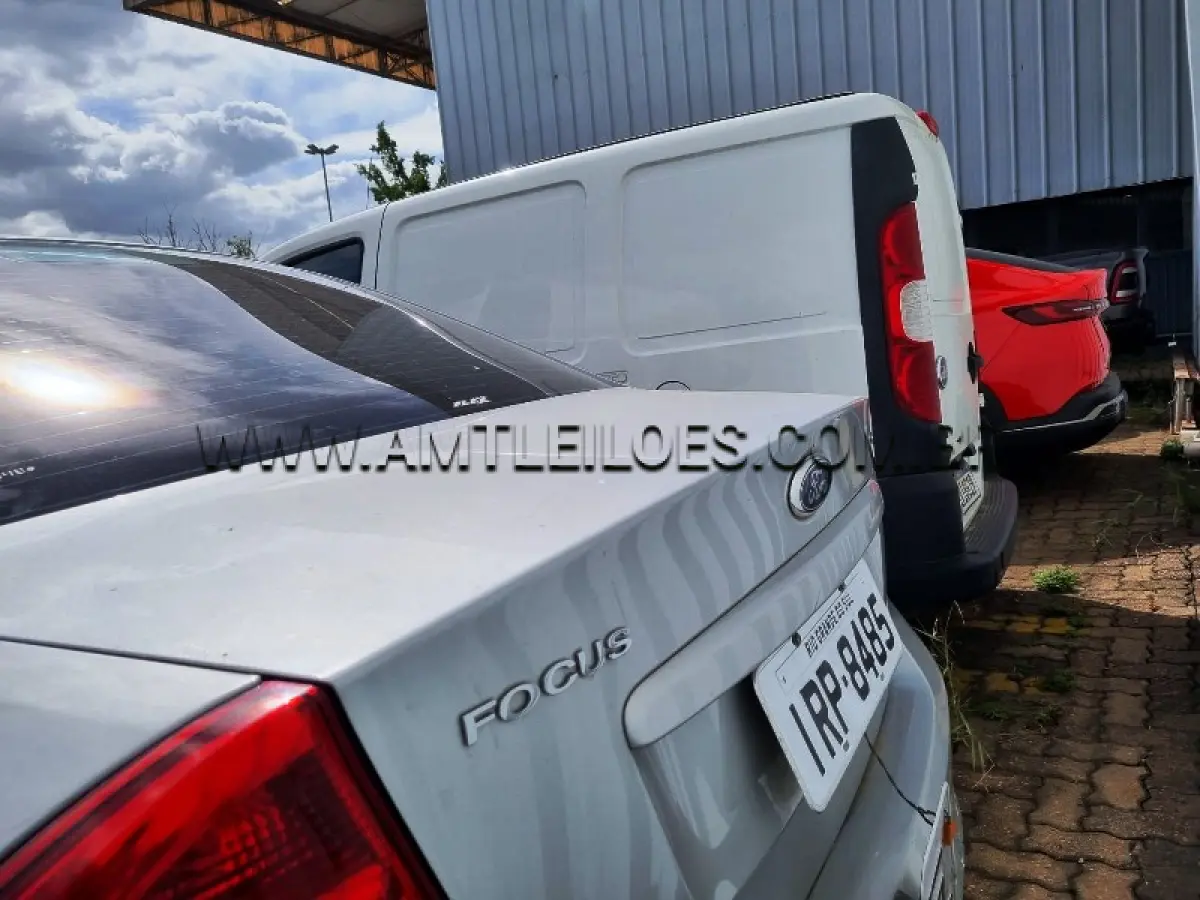 LOTE 090 - I/FORD FOCUS 2L FC FLEX, ANO/MODELO: 2010/2011