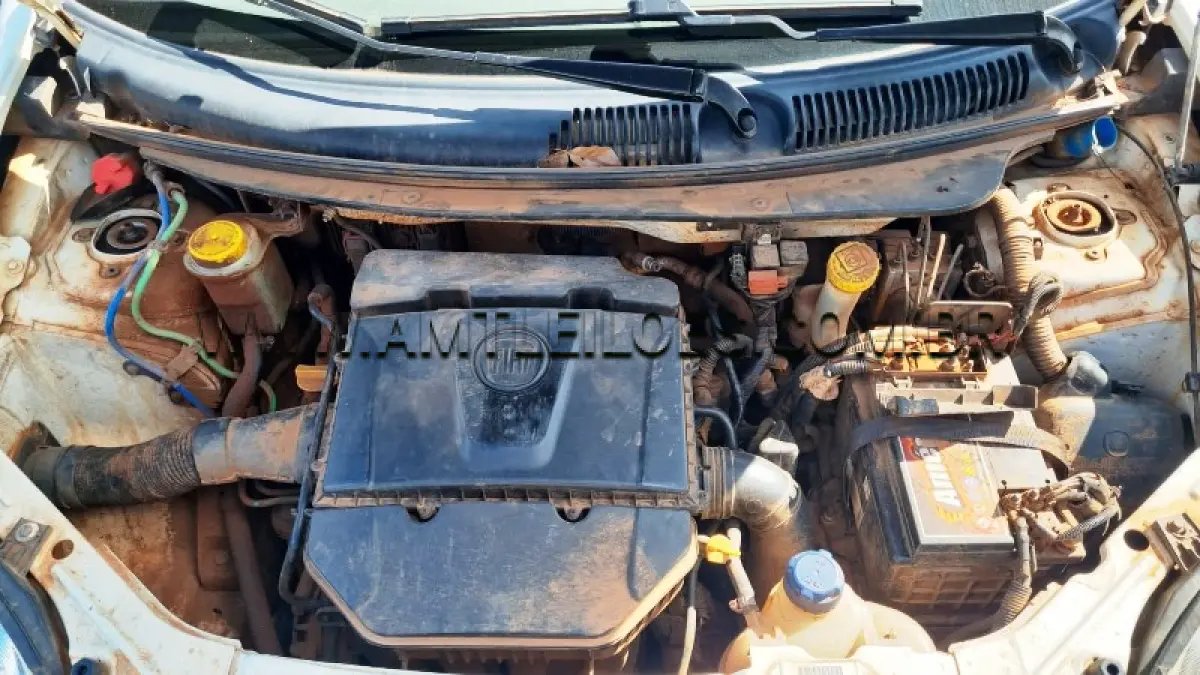 LOTE 074 - FIAT/PALIO ESSENCE 1.6, ANO/MODELO: 2014/2014