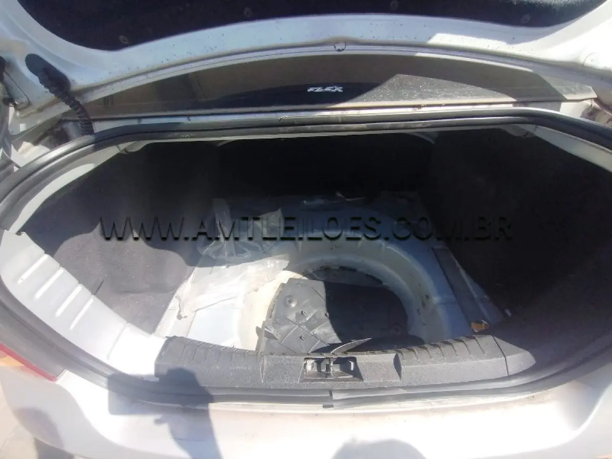 LOTE 098 - I/FORD FOCUS 2L FC FLEX, ANO/MODELO: 2010/2011