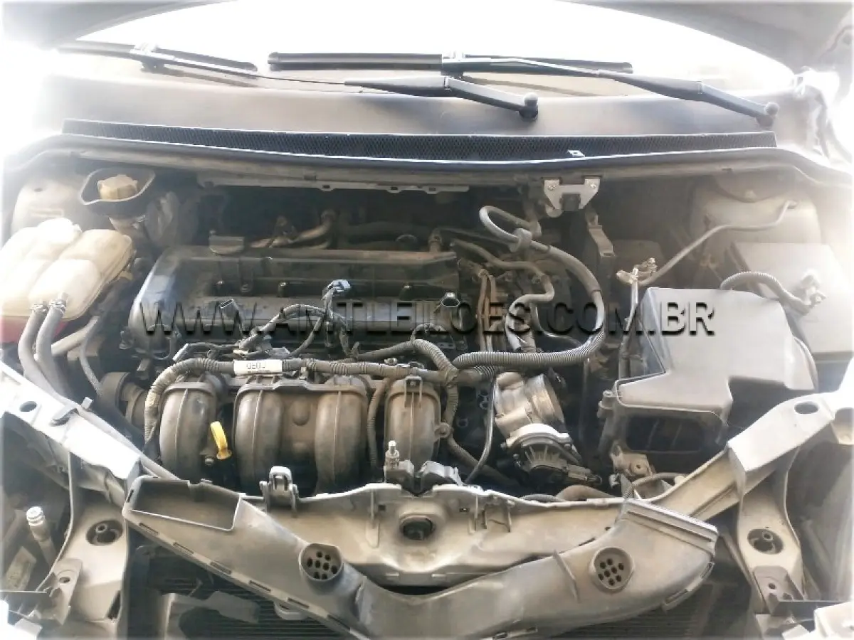 LOTE 098 - I/FORD FOCUS 2L FC FLEX, ANO/MODELO: 2010/2011