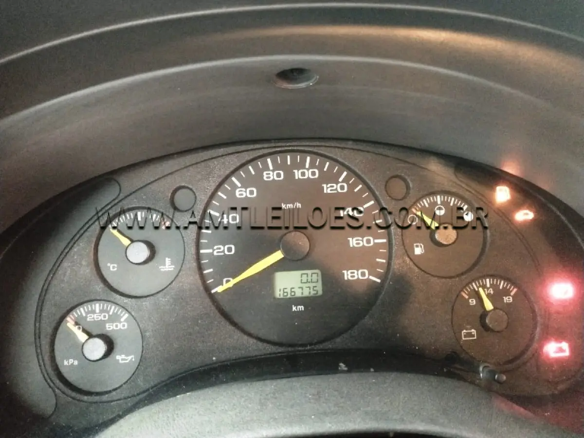 LOTE 088 - GM/BLAZER, ANO/MODELO: 2001/2002