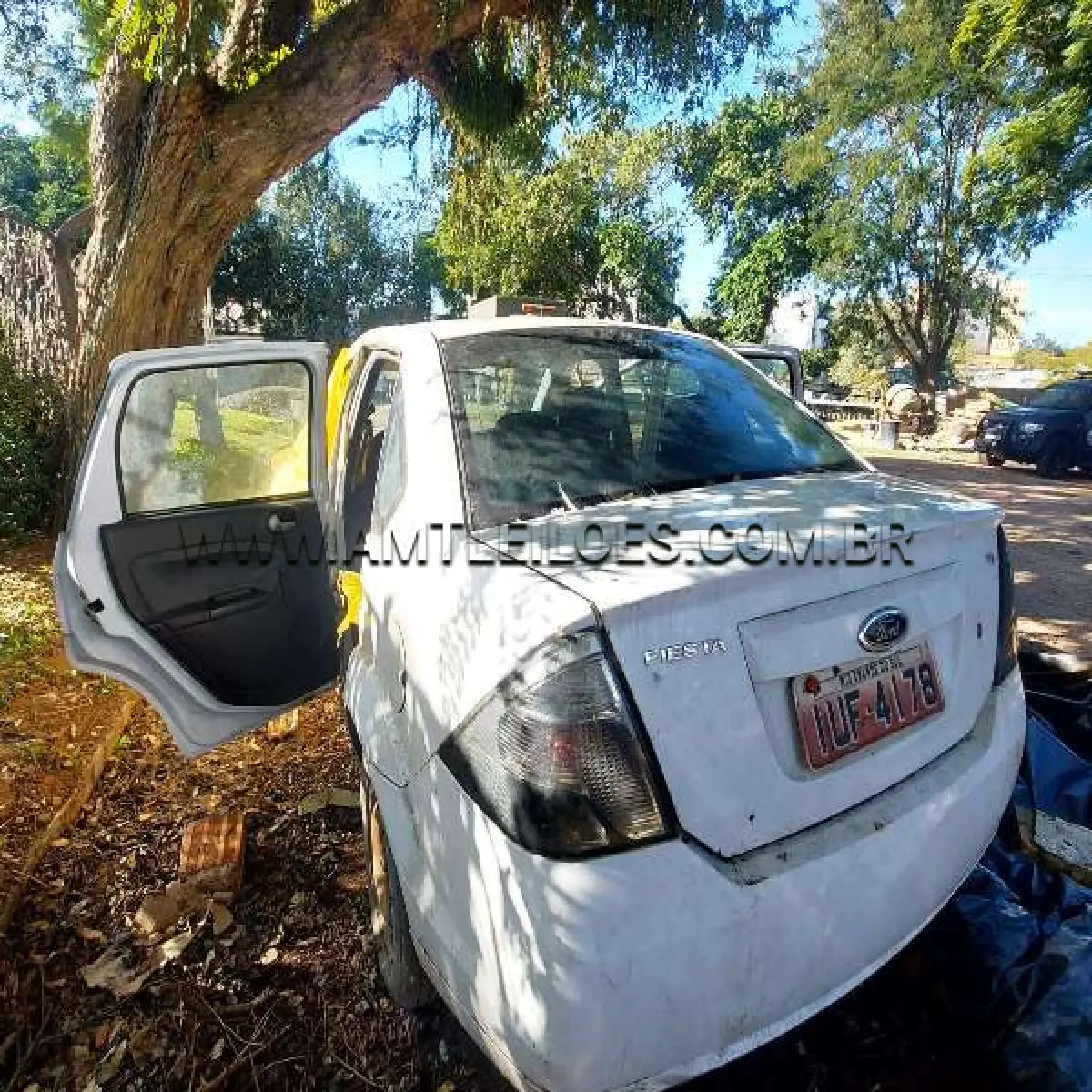 LOTE 111 - FORD/FIESTA SEDAN 1.6 FLEX, ANO/MODELO: 2013/2013