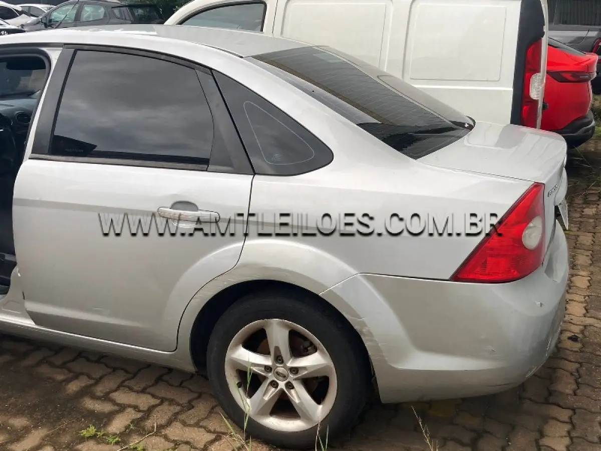 LOTE 090 - I/FORD FOCUS 2L FC FLEX, ANO/MODELO: 2010/2011