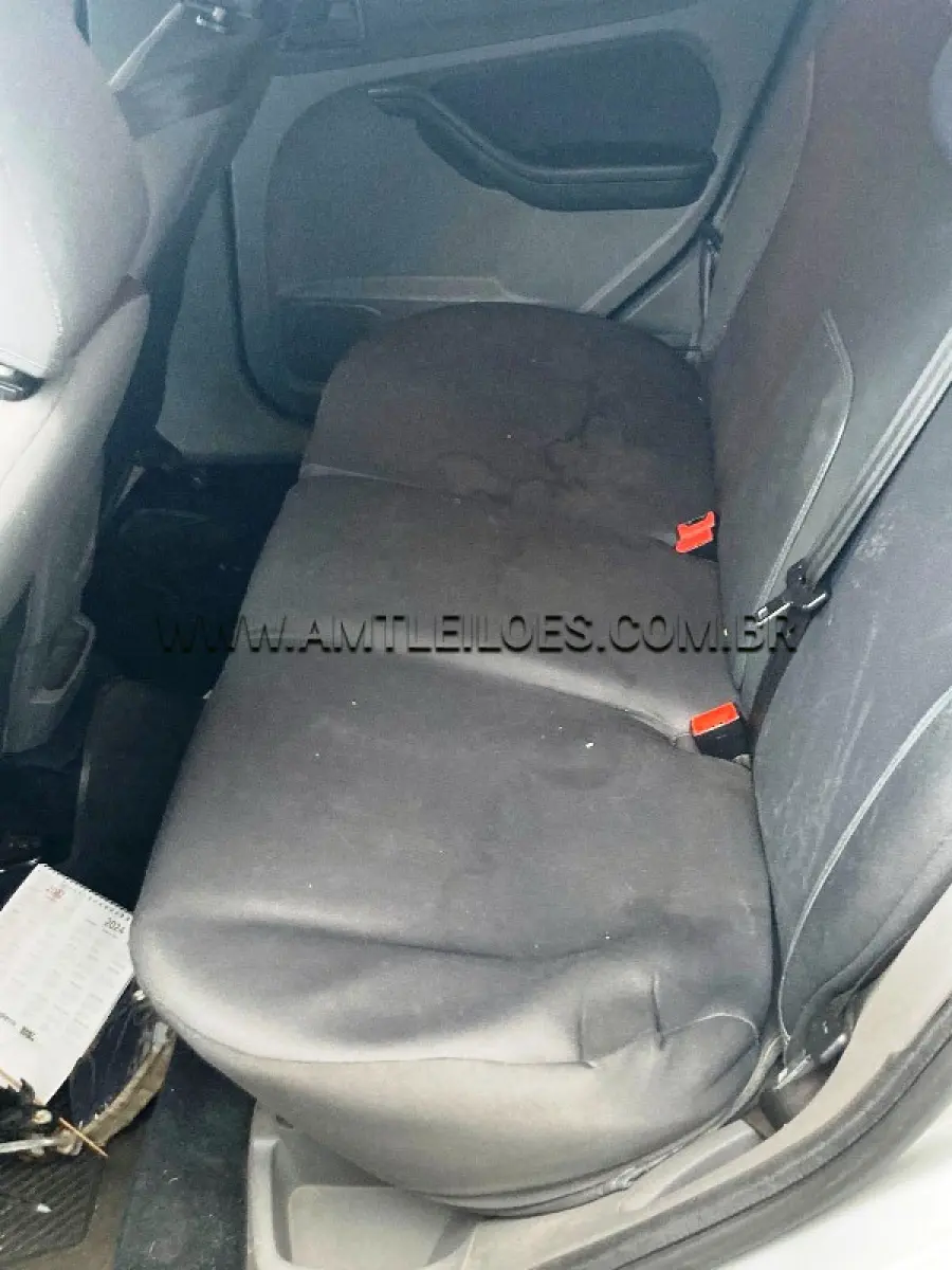 LOTE 090 - I/FORD FOCUS 2L FC FLEX, ANO/MODELO: 2010/2011