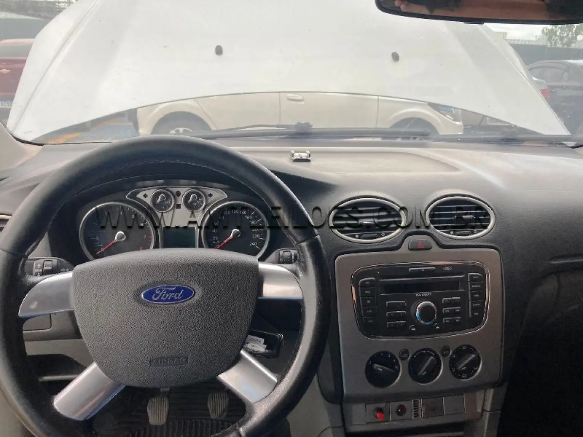 LOTE 090 - I/FORD FOCUS 2L FC FLEX, ANO/MODELO: 2010/2011