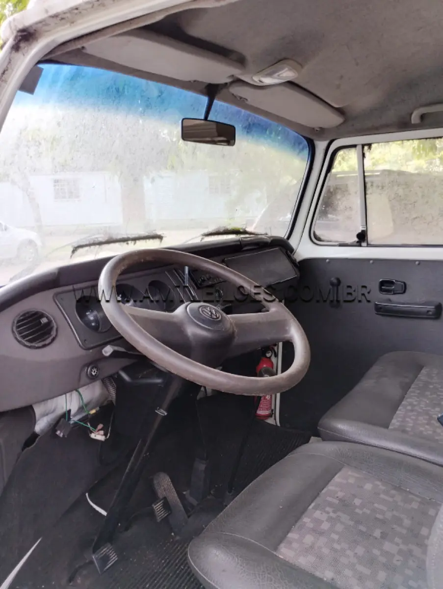 LOTE 209 - VW/KOMBI, ANO/MODELO: 2001/2001