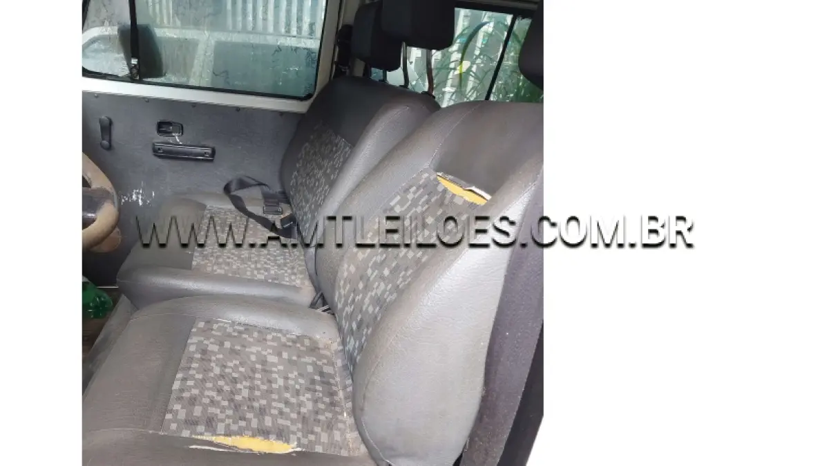 LOTE 145 - VW/KOMBI, ANO/MODELO: 2009/2010