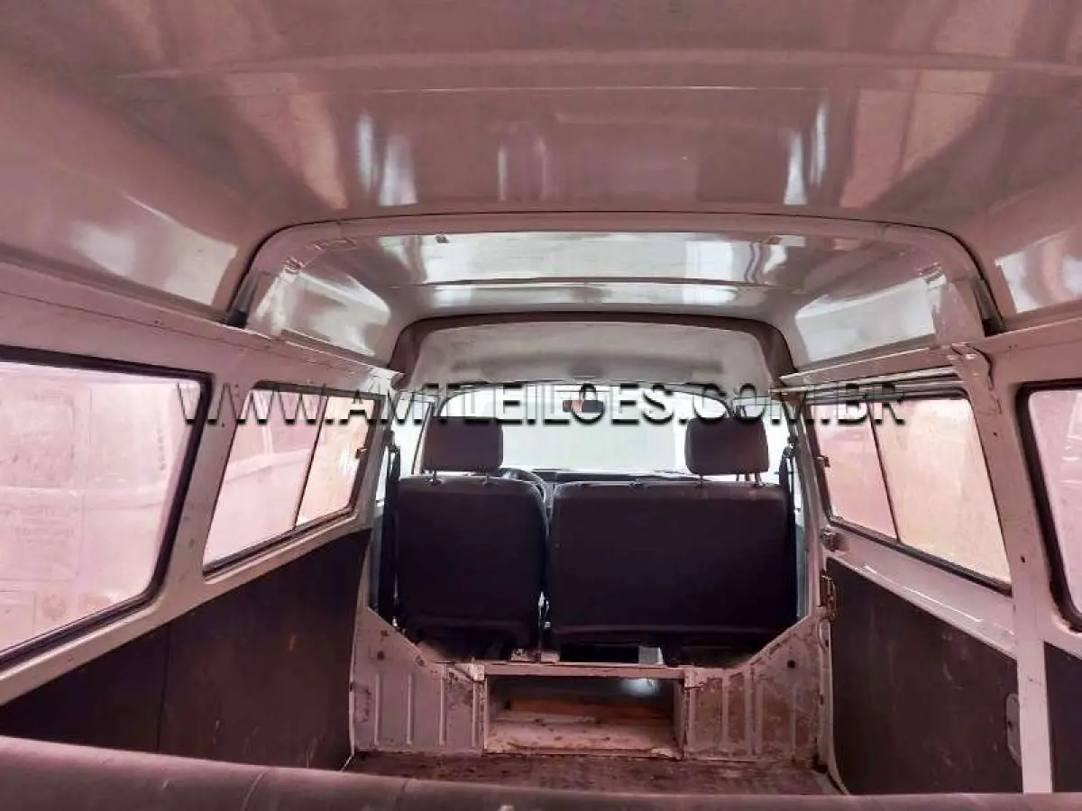 LOTE 140 - VW/KOMBI, ANO/MODELO: 2009/2010