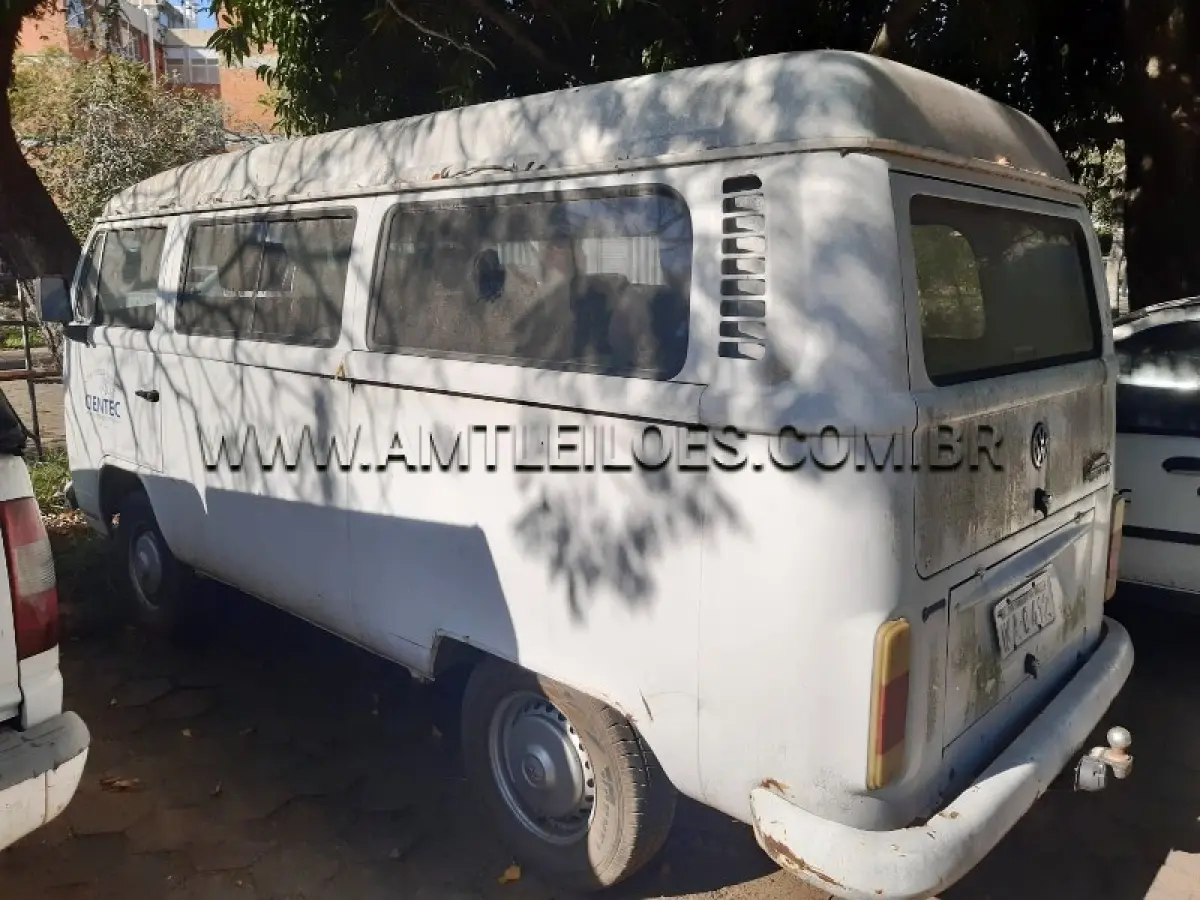 LOTE 209 - VW/KOMBI, ANO/MODELO: 2001/2001