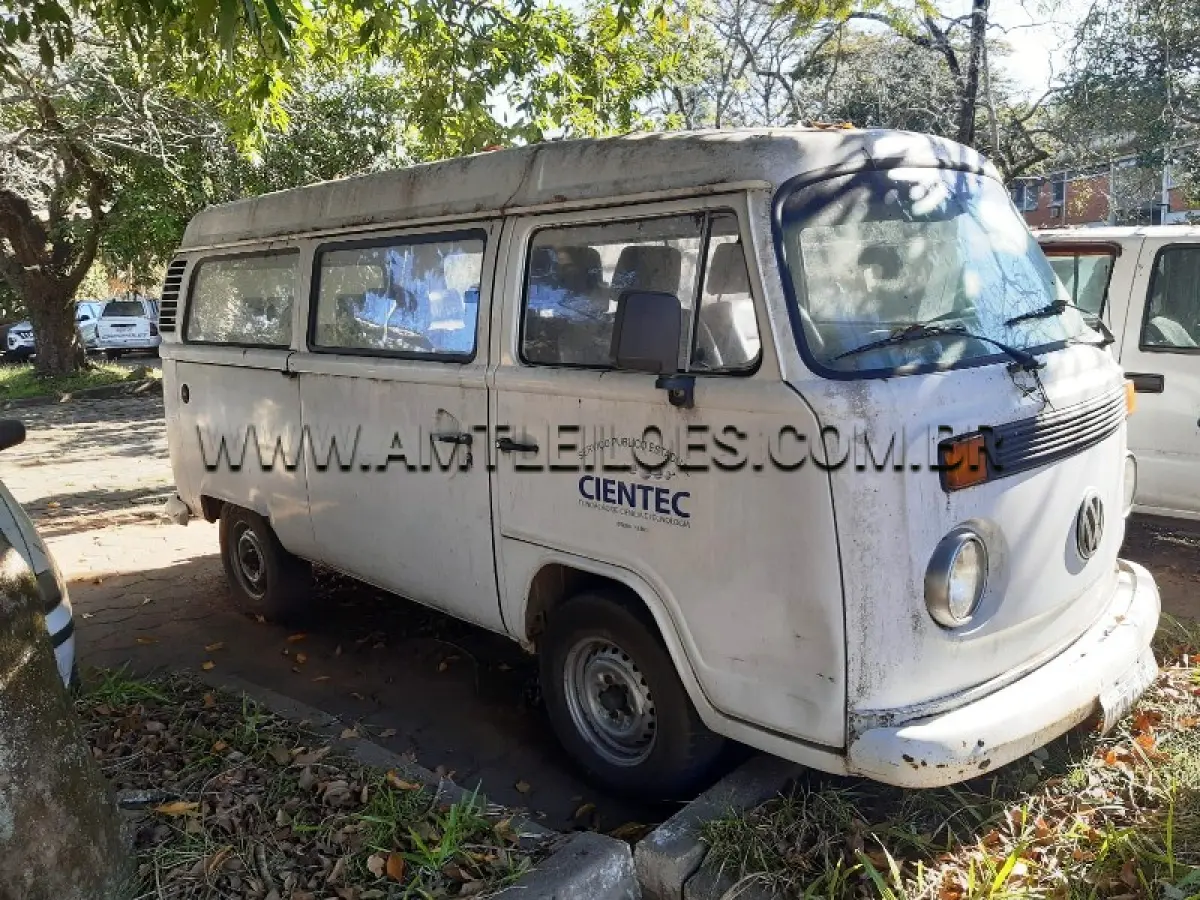 LOTE 209 - VW/KOMBI, ANO/MODELO: 2001/2001