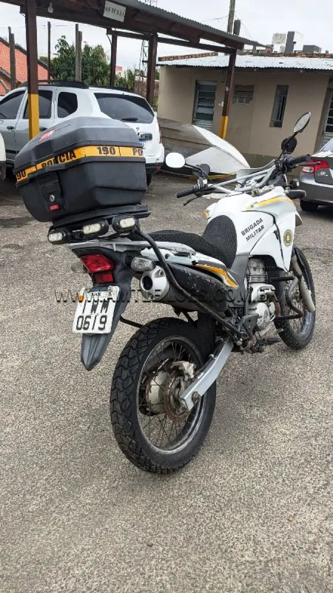 LOTE 195 - HONDA/XRE 300, ANO/MODELO: 2015/2015
